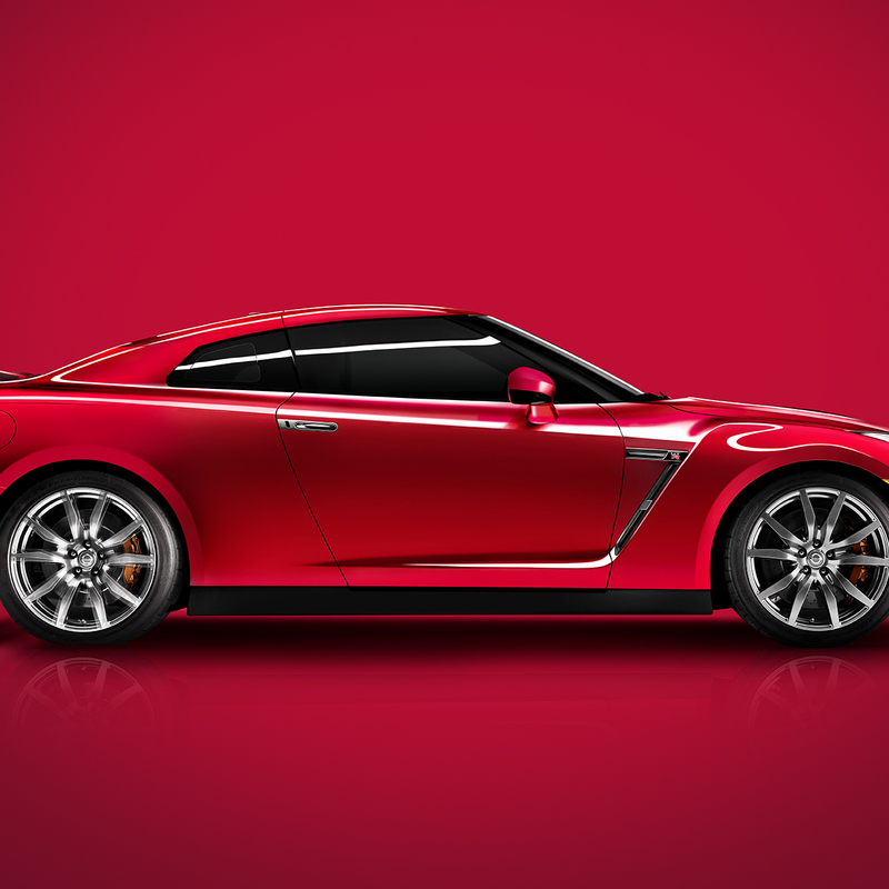 NISSAN GTR